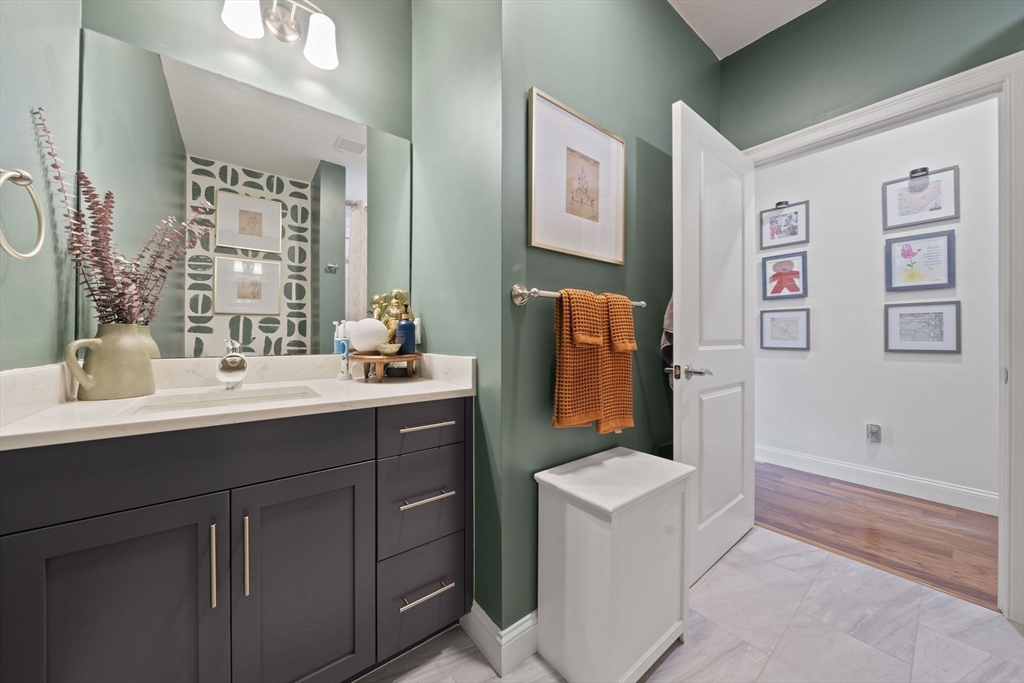 60 Coppersmith Way # 402