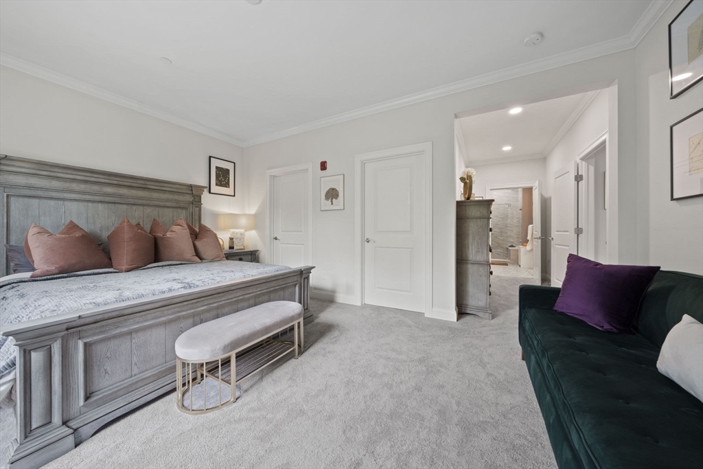 60 Coppersmith Way # 402