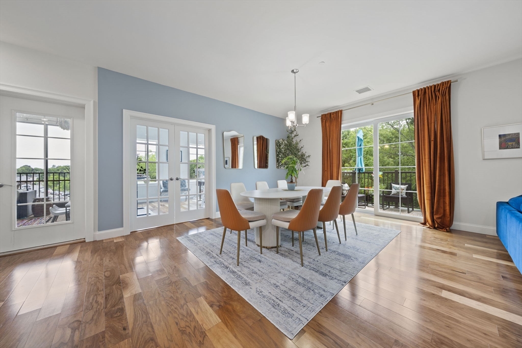 60 Coppersmith Way # 402