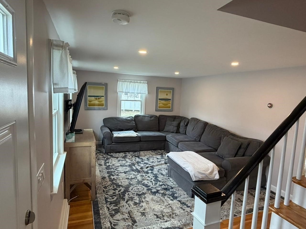33 Logan Rd # 33