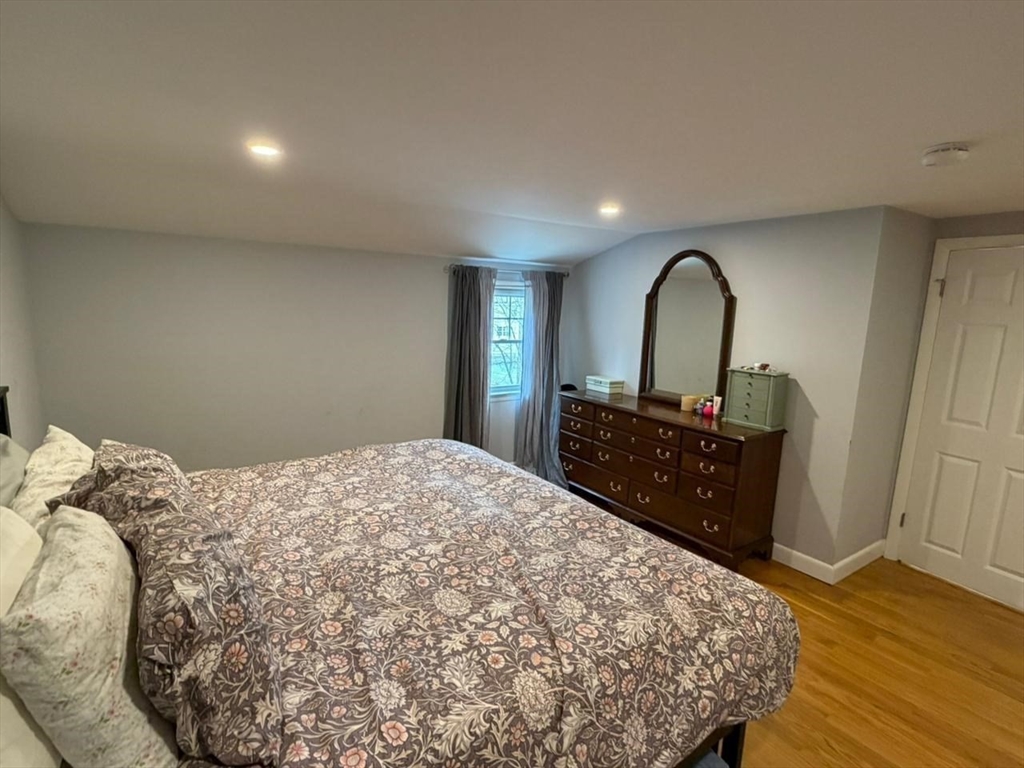 33 Logan Rd # 33