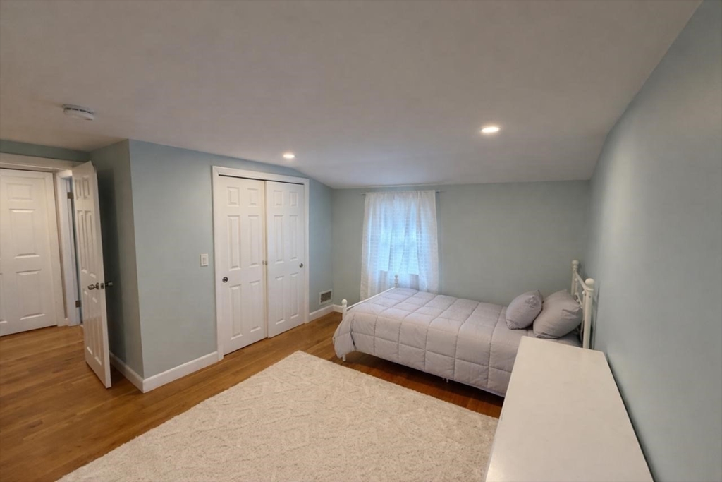 33 Logan Rd # 33