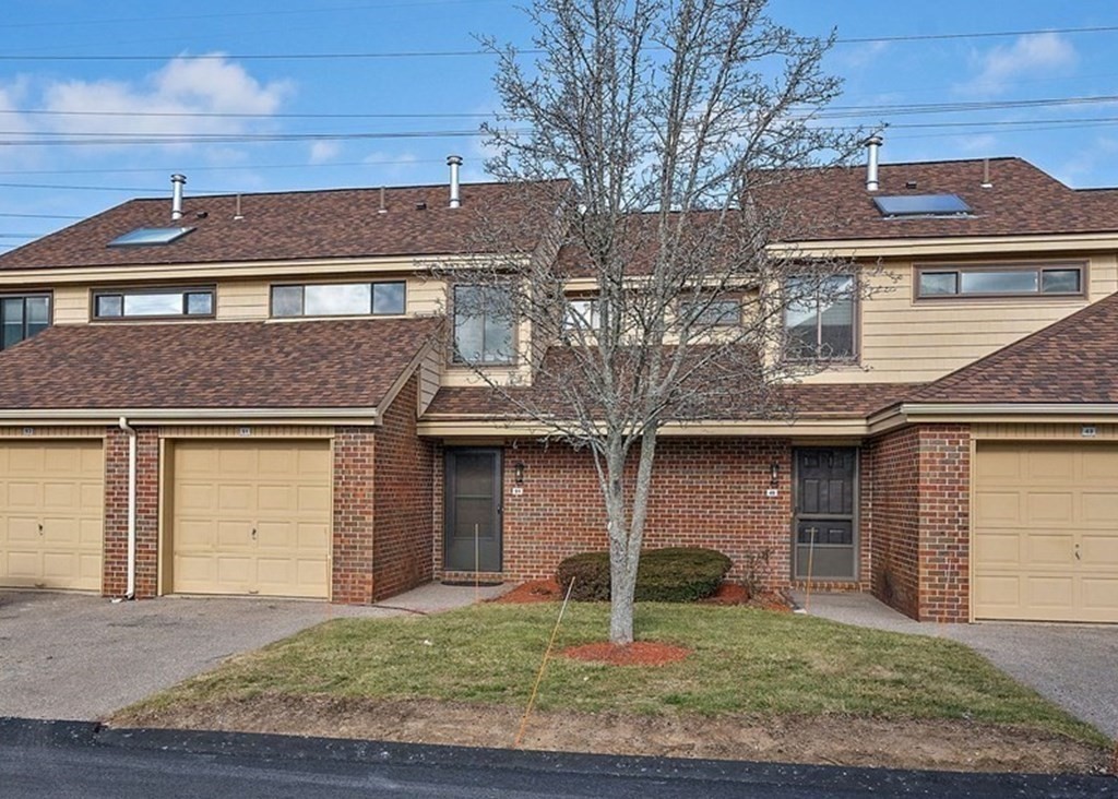 51 Cottonwood Dr # 2 Unit: 90-2