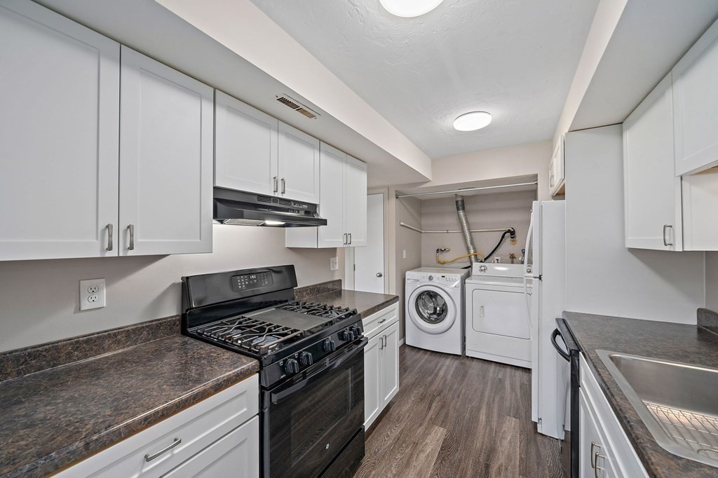 51 Cottonwood Dr # 2 Unit: 90-2
