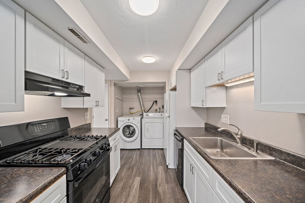 51 Cottonwood Dr # 2 Unit: 90-2