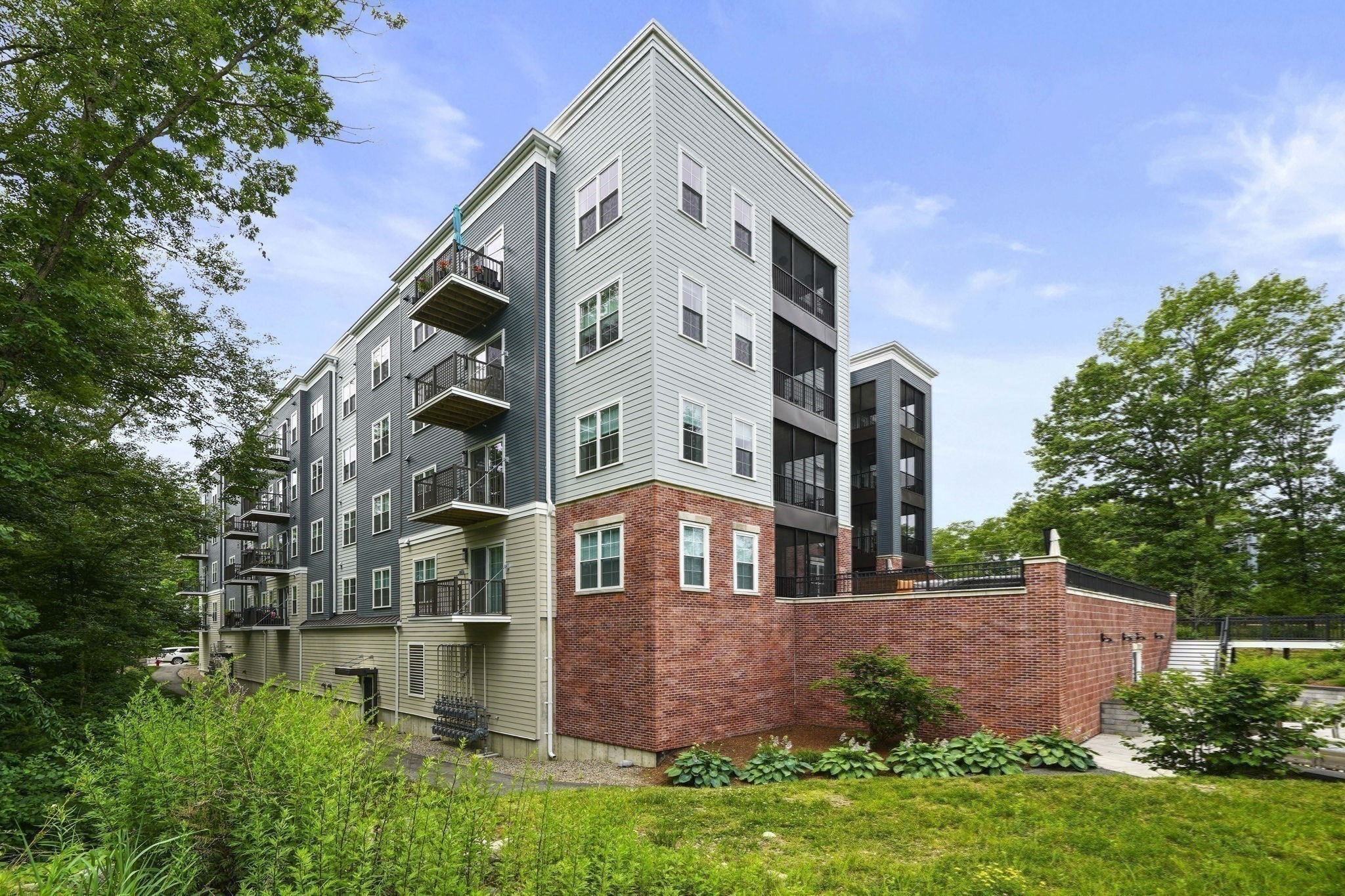 60 Coppersmith Way # 303