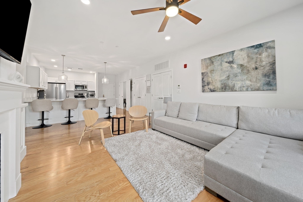 60 Coppersmith Way # 303