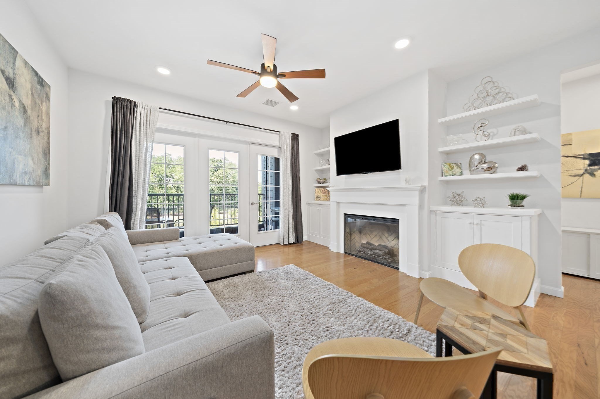 60 Coppersmith Way # 303