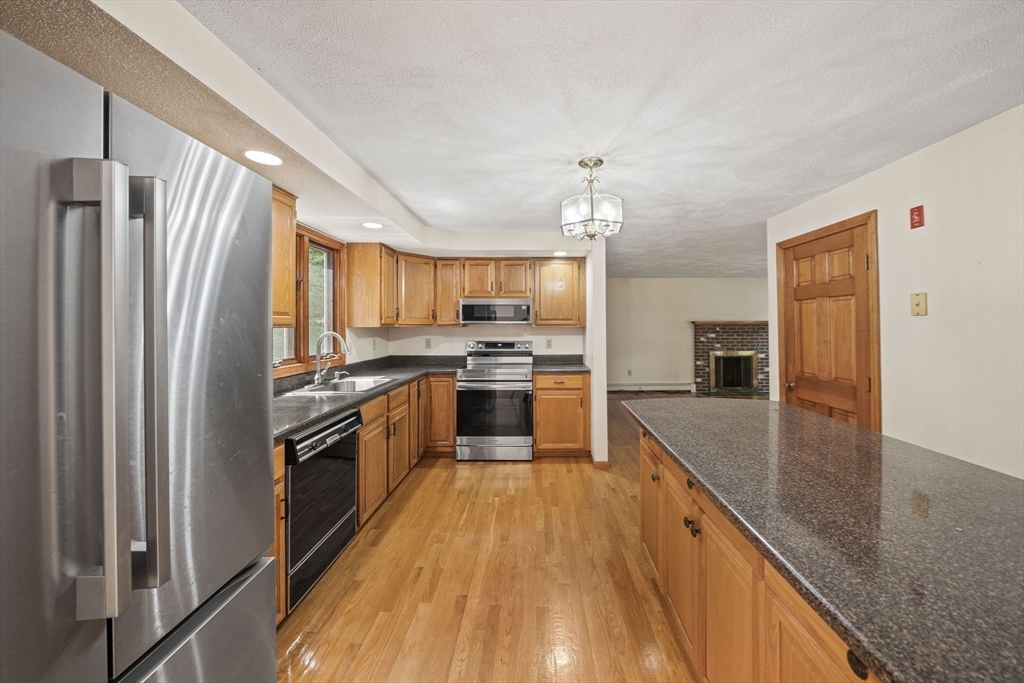 5 Windemere Dr