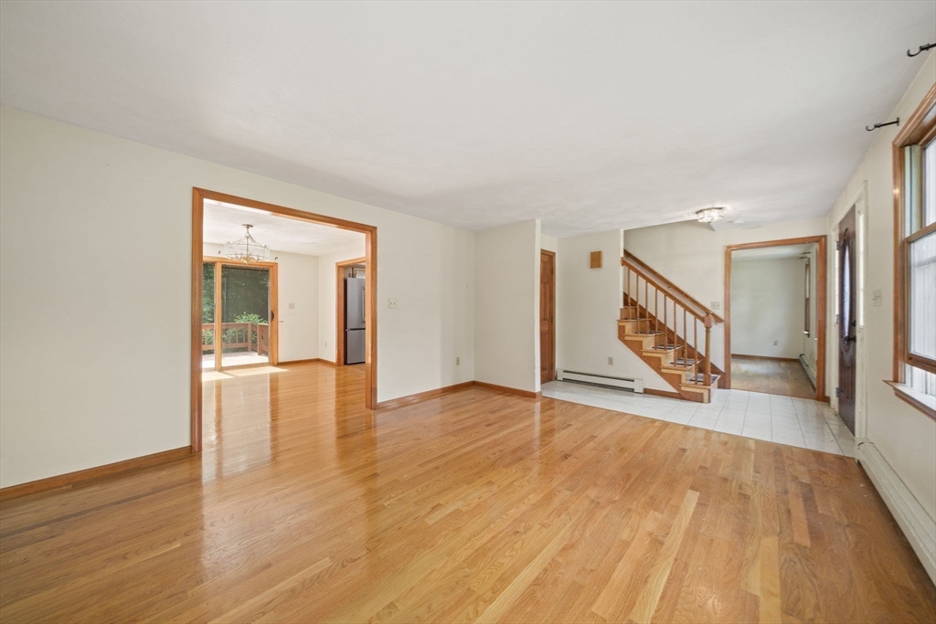 5 Windemere Dr