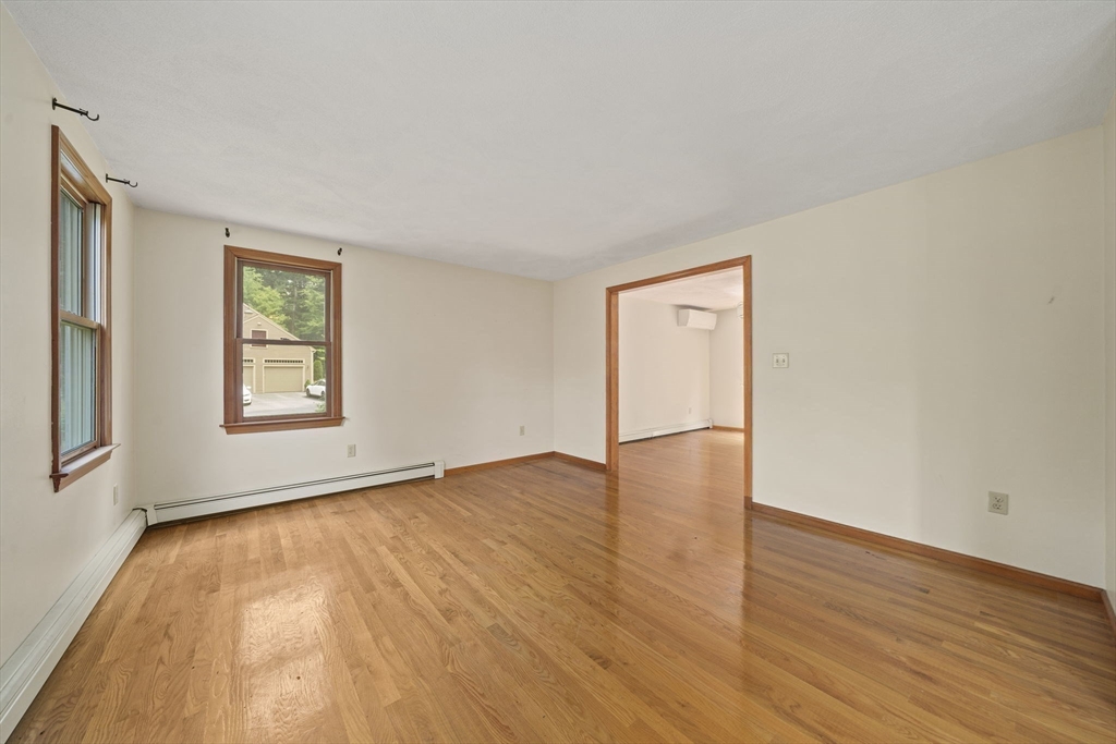 5 Windemere Dr