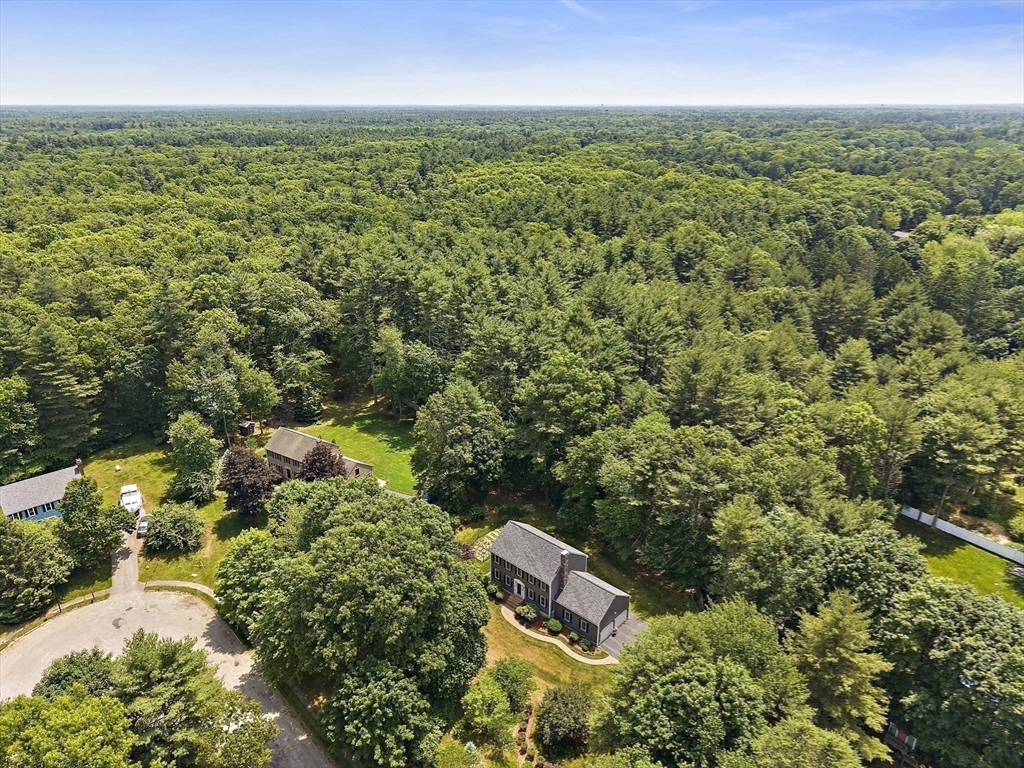 5 Windemere Dr