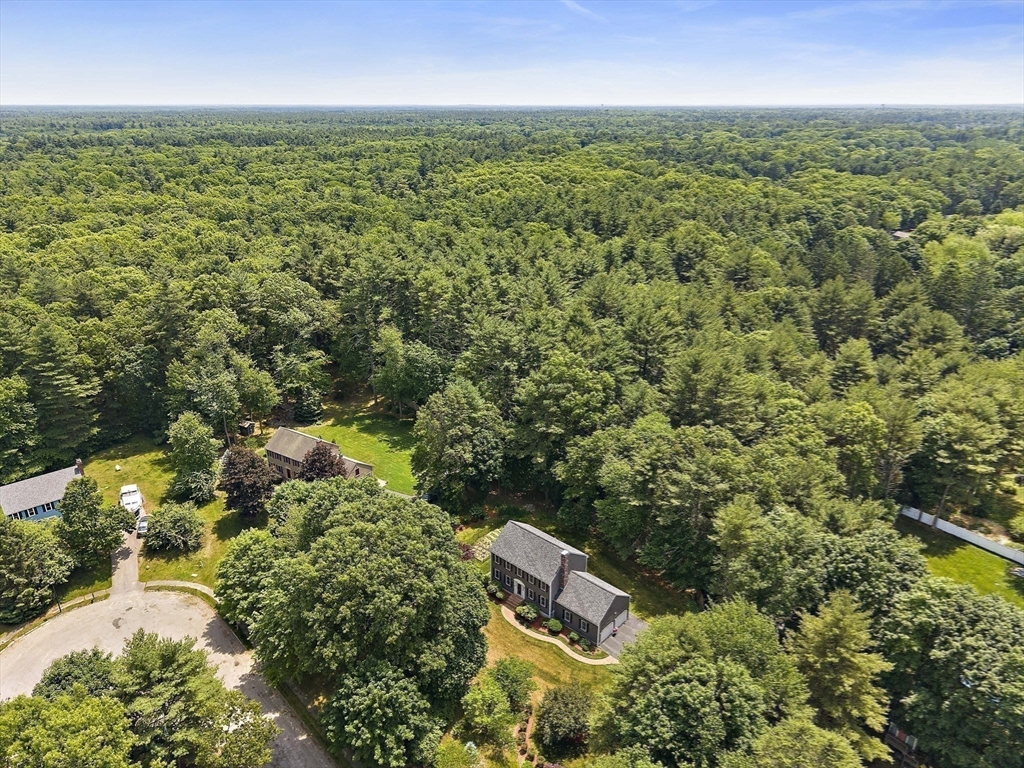 5 Windemere Dr