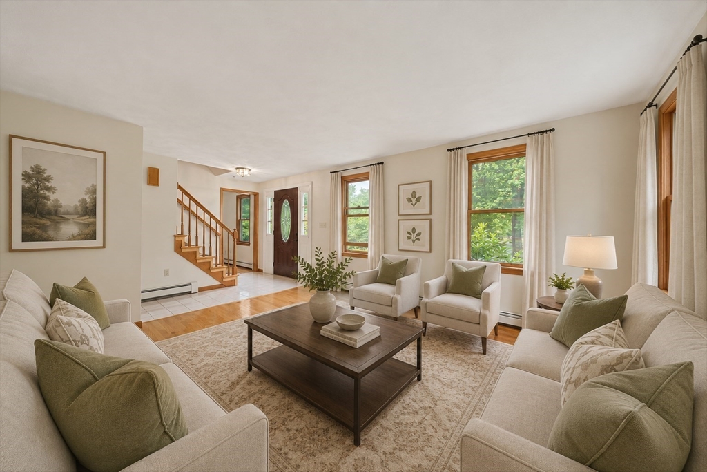 5 Windemere Dr