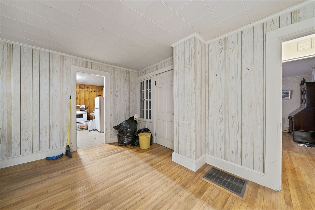 59 Sherwood St