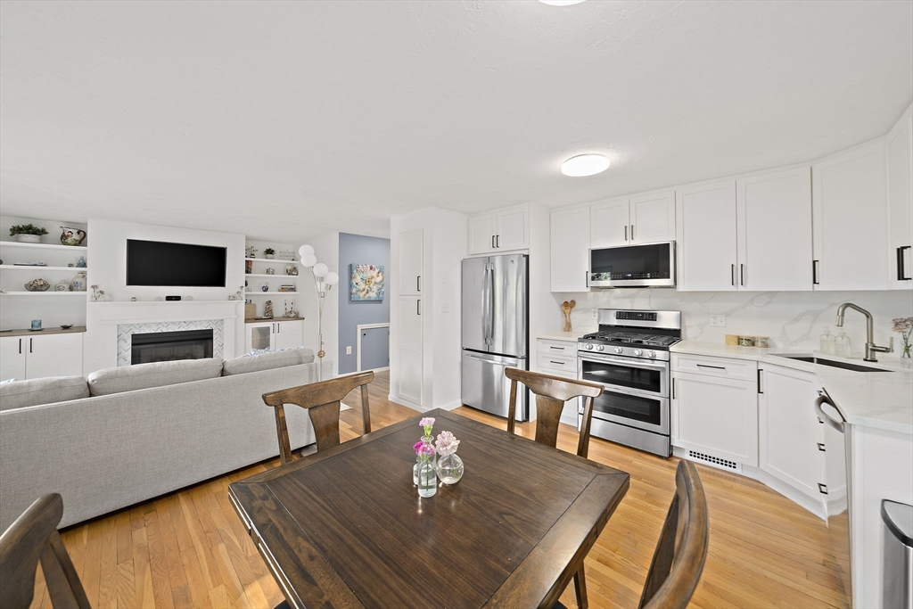 36 Maple St # 36
