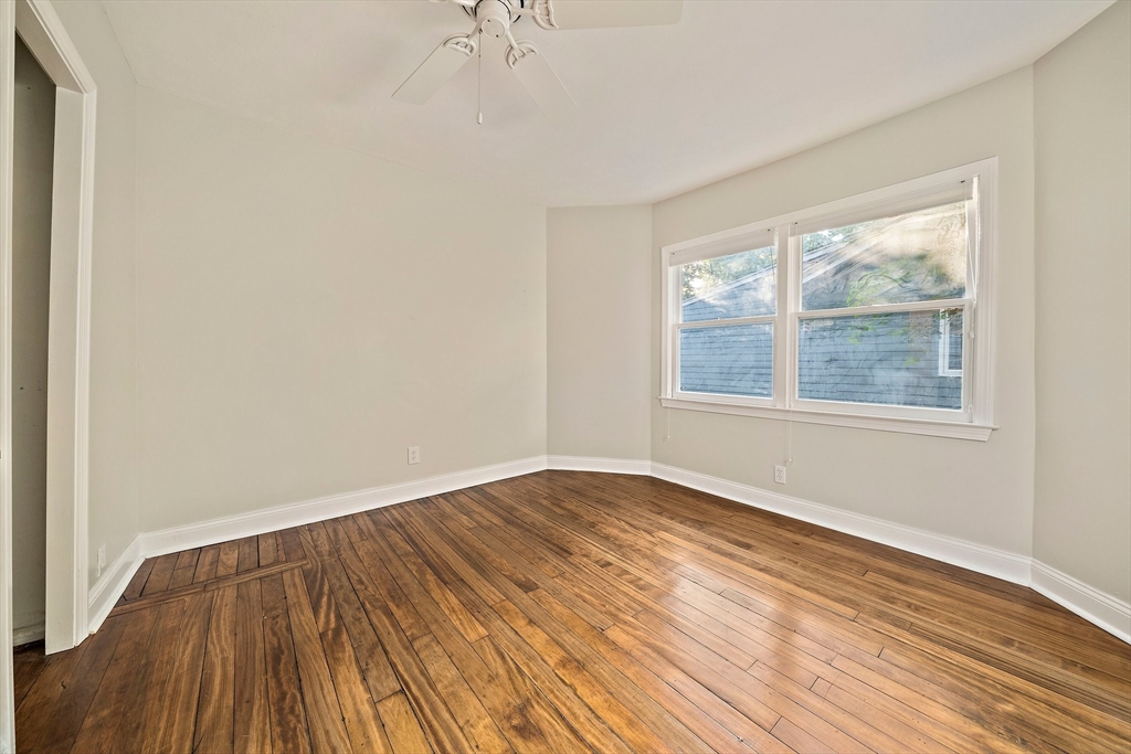 3 Revere Ct