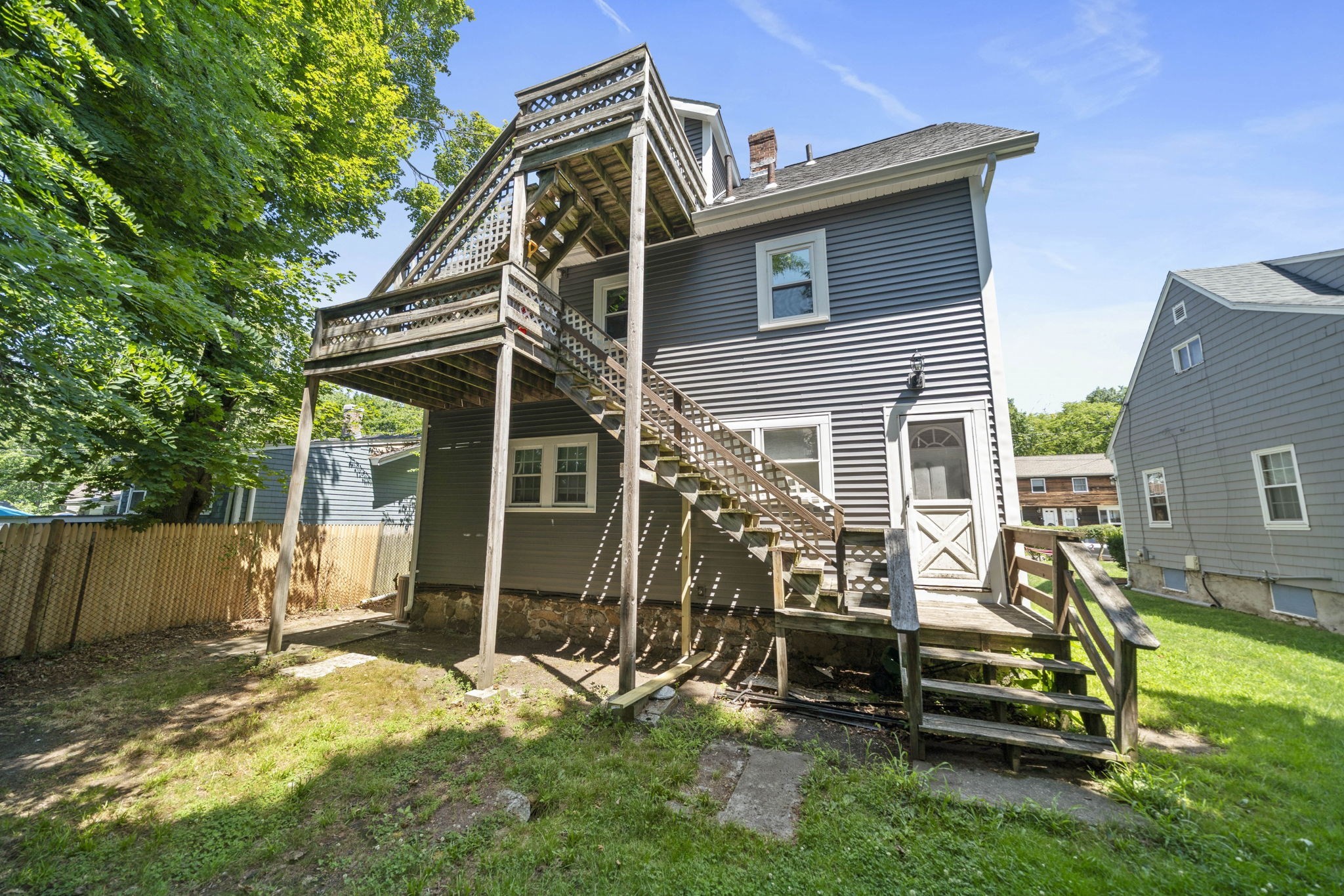 3 Revere Ct