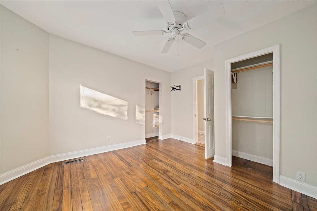 3 Revere Ct