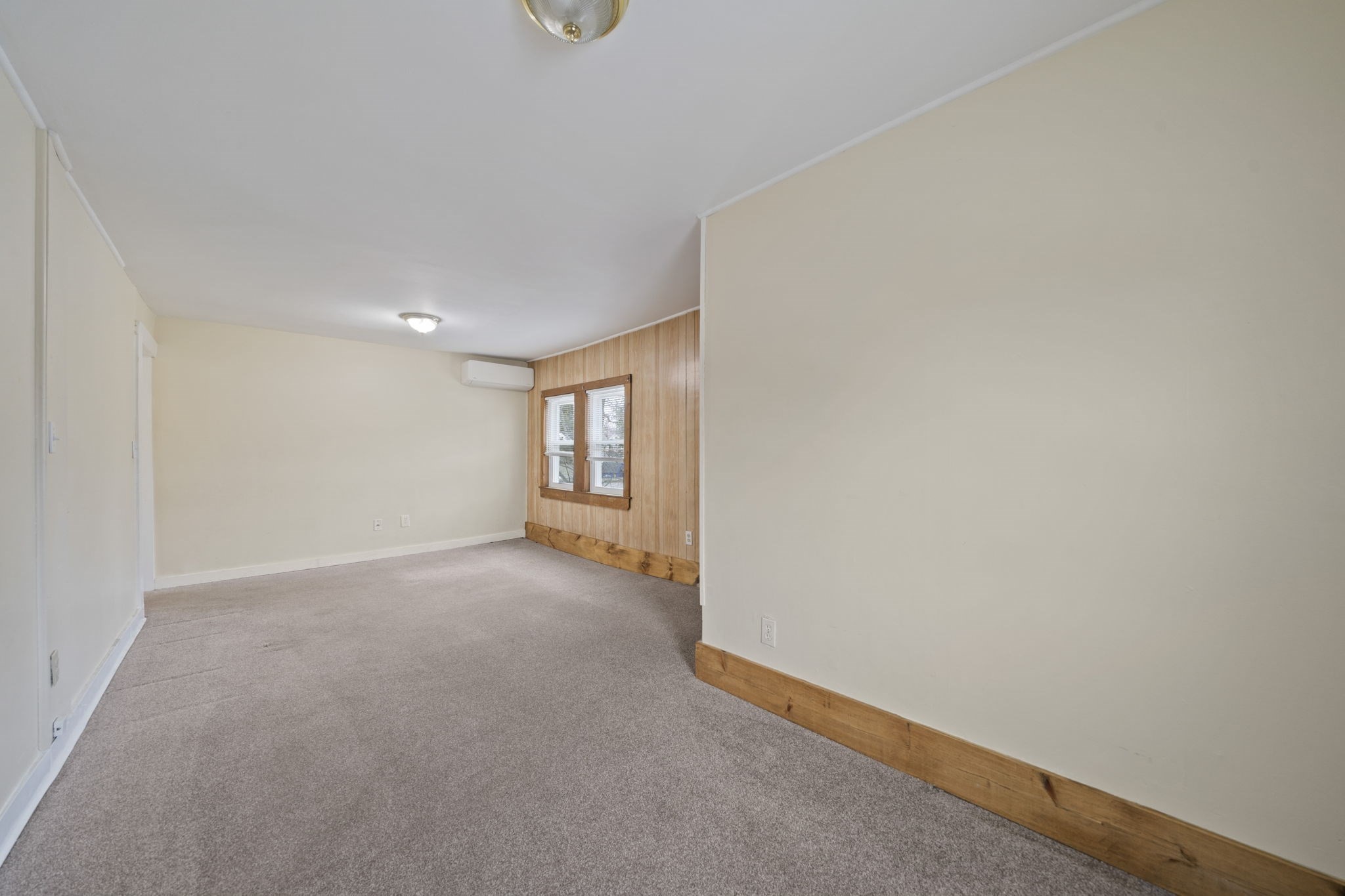3 Revere Ct
