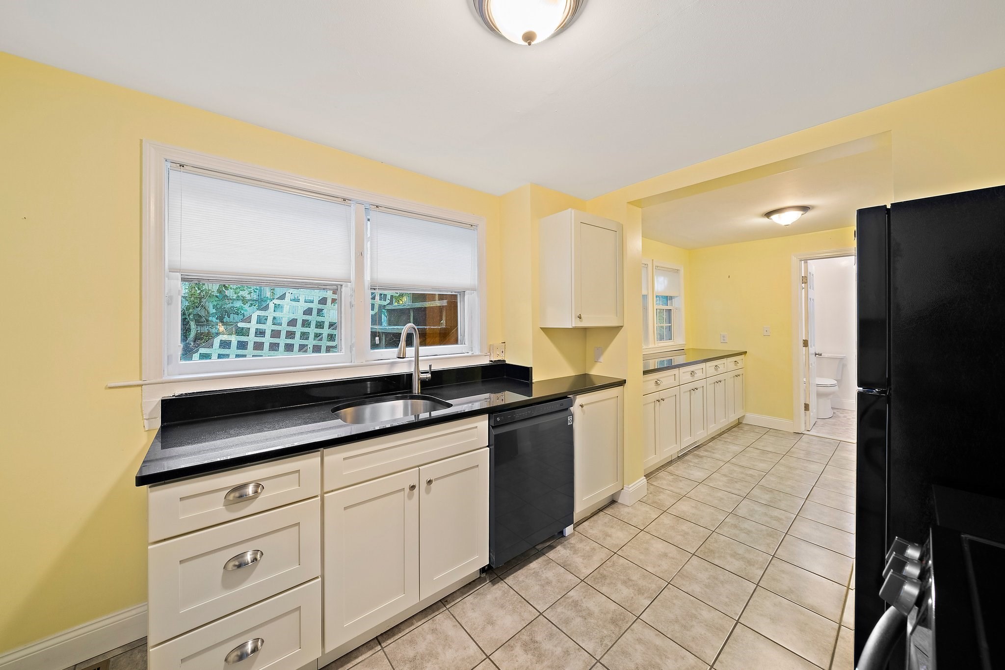 3 Revere Ct