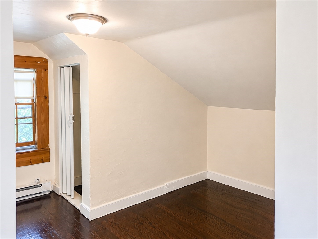 3 Revere Ct