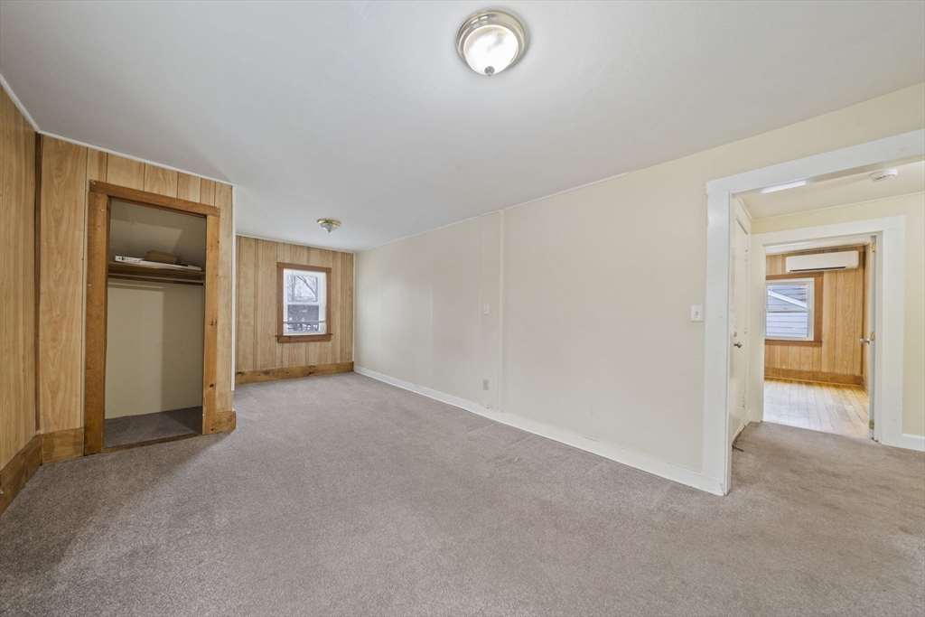 3 Revere Ct