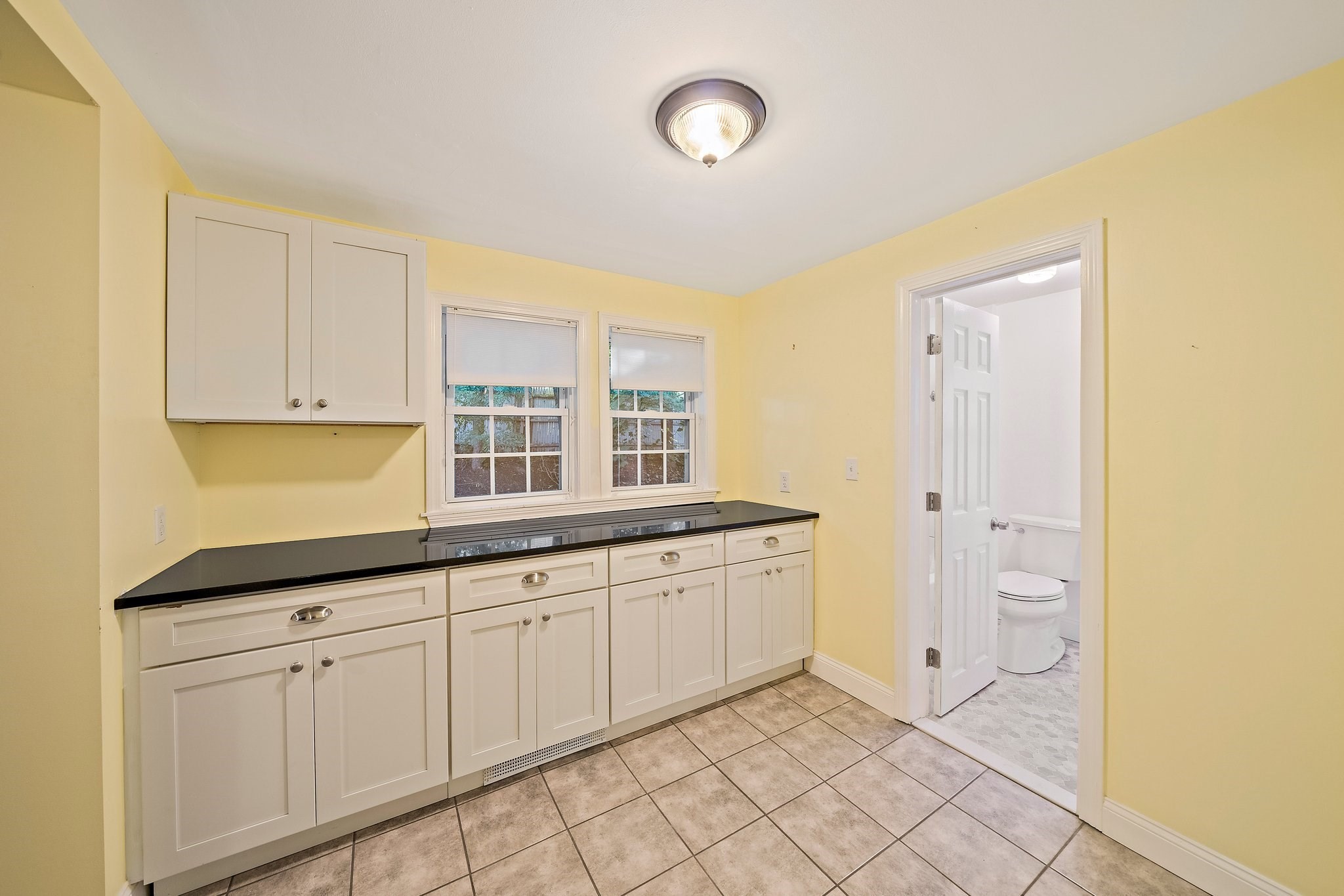 3 Revere Ct