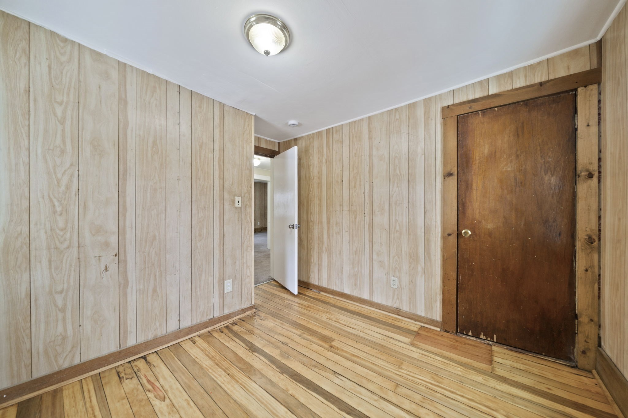 3 Revere Ct
