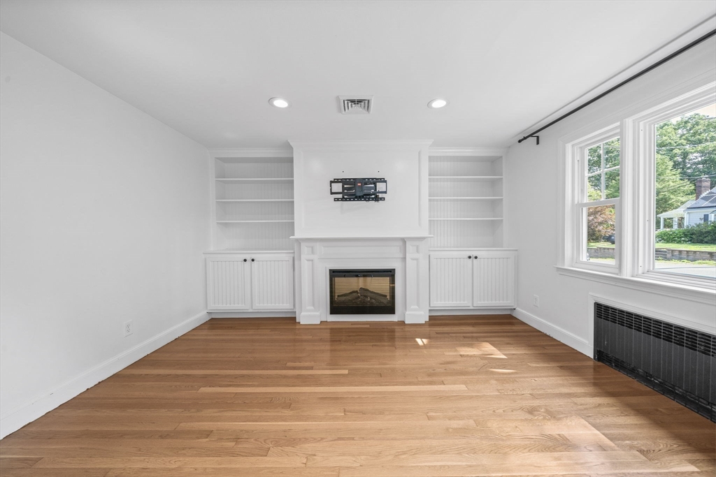 35 Malden St