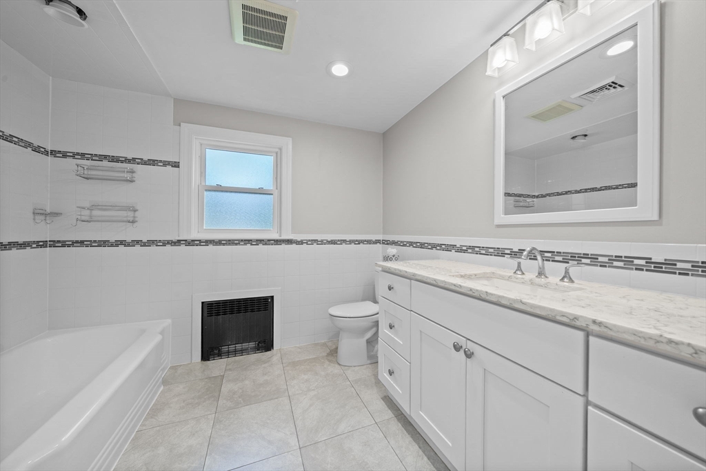35 Malden St