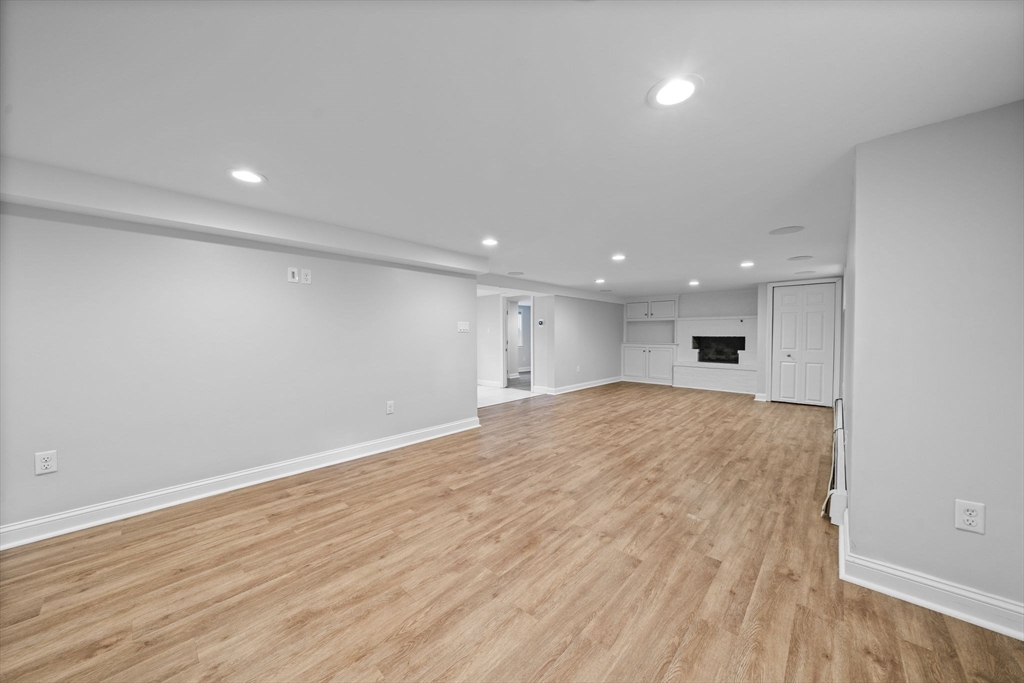 35 Malden St
