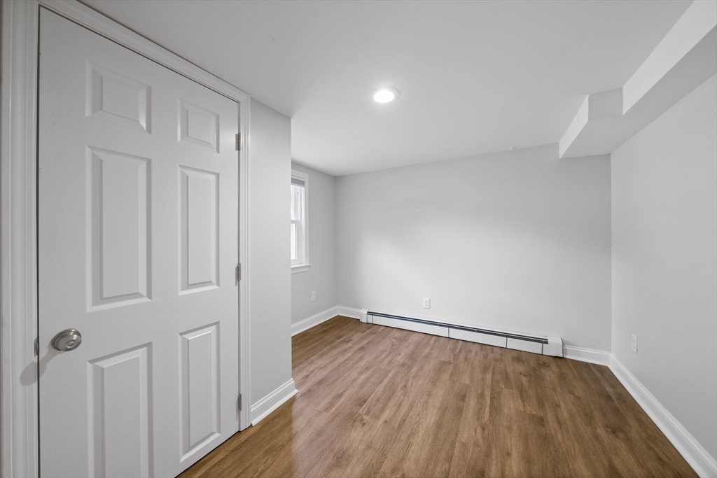 35 Malden St