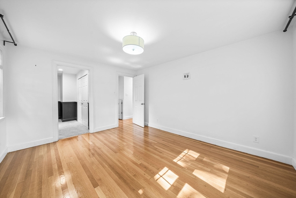 35 Malden St