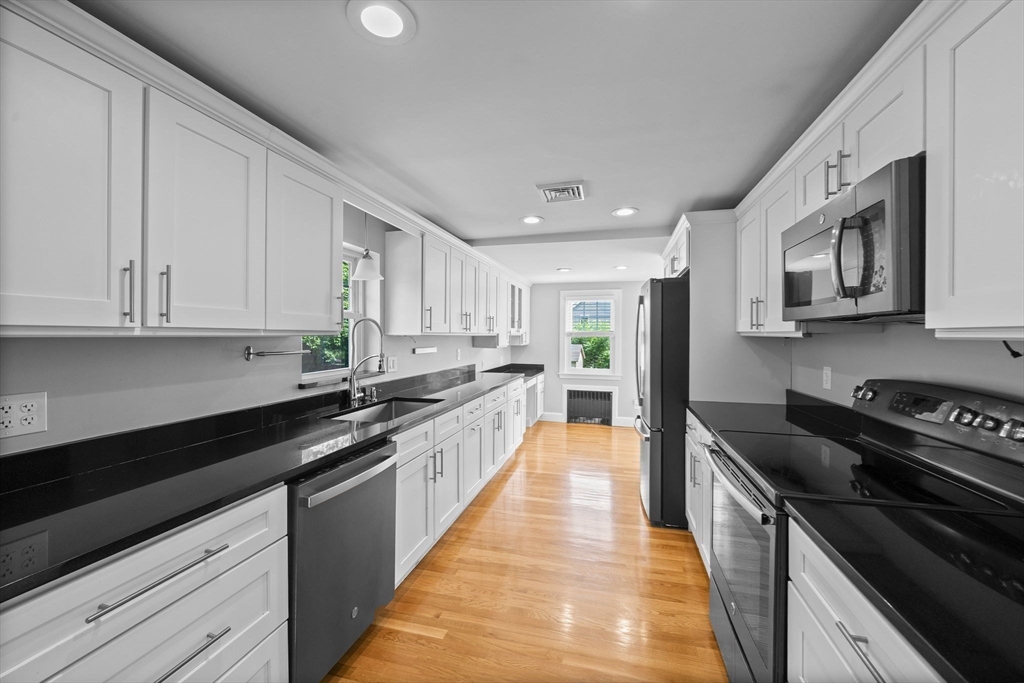 35 Malden St