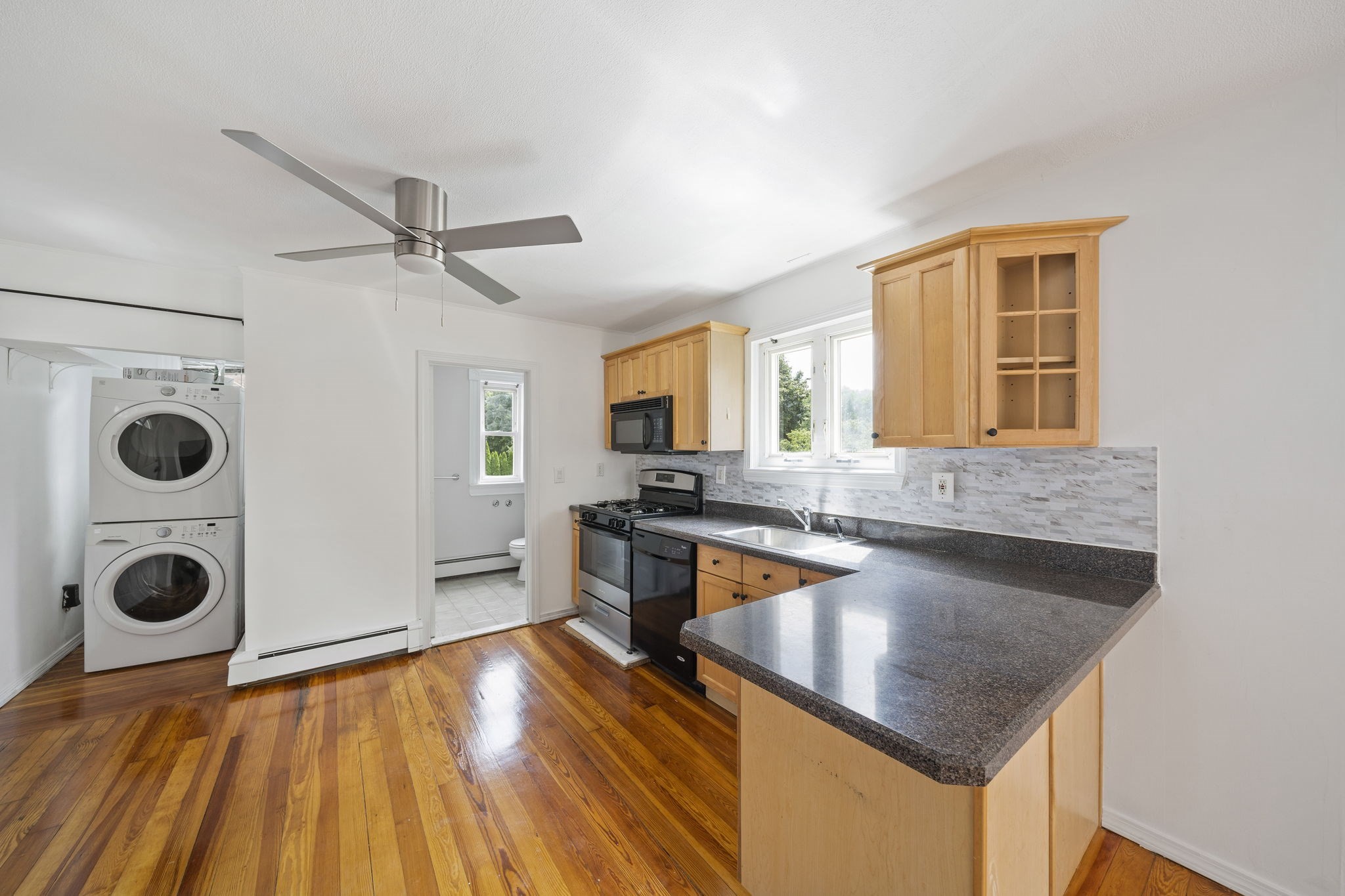 54 Concord Ave # 2