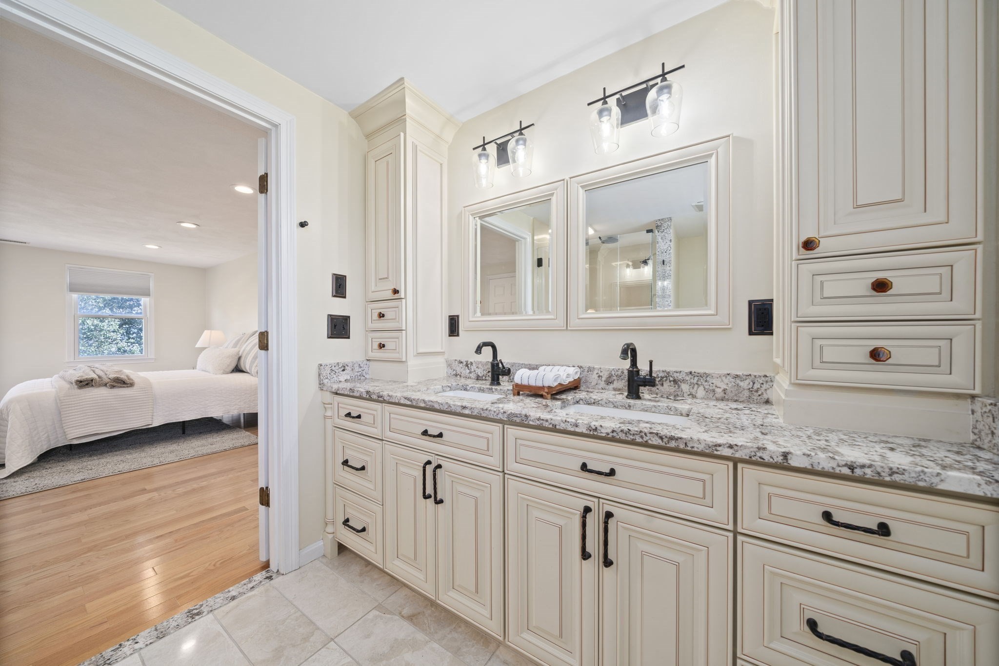 27 Sparrow Rd