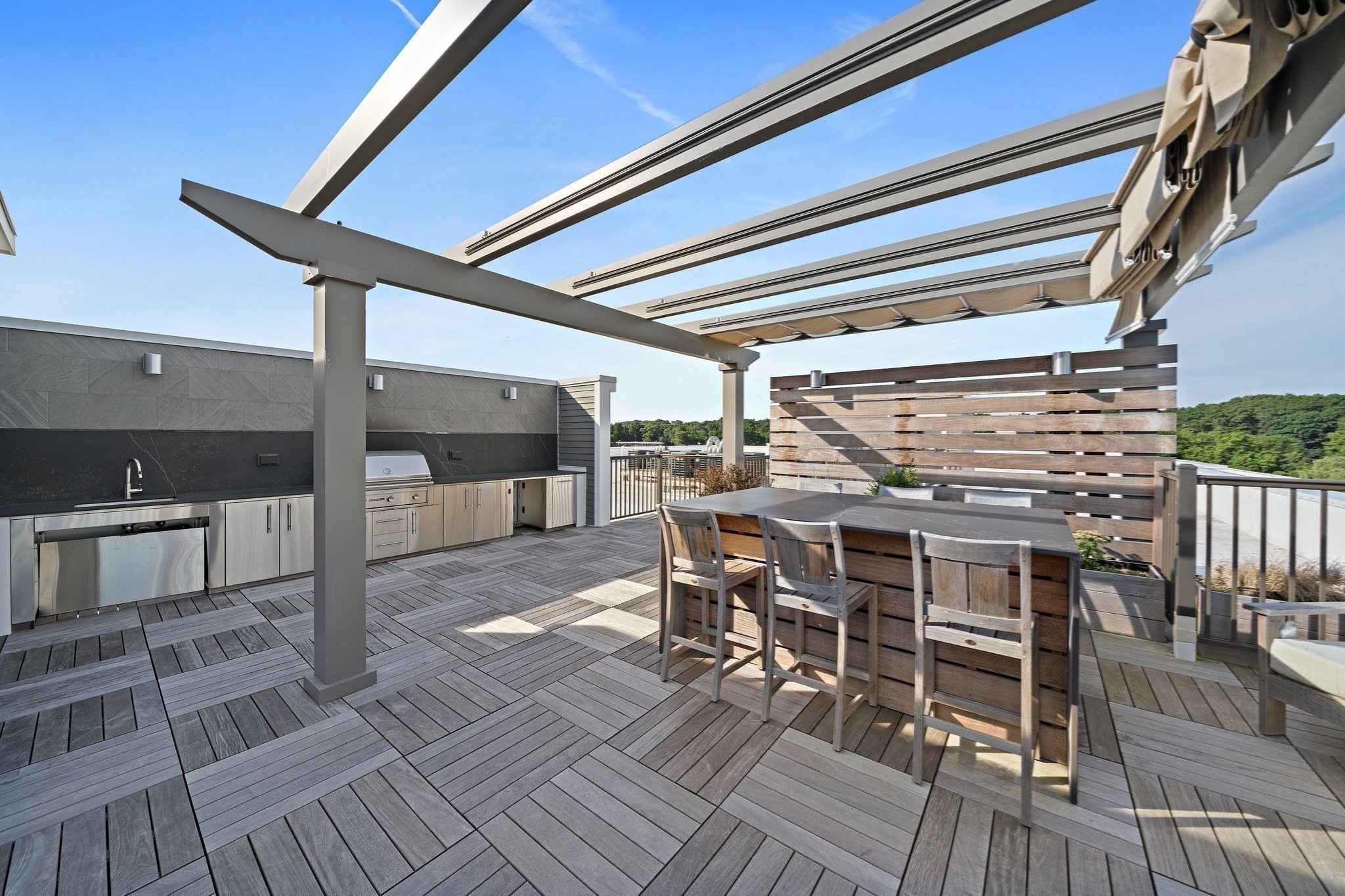 200 Revere St # 4105
