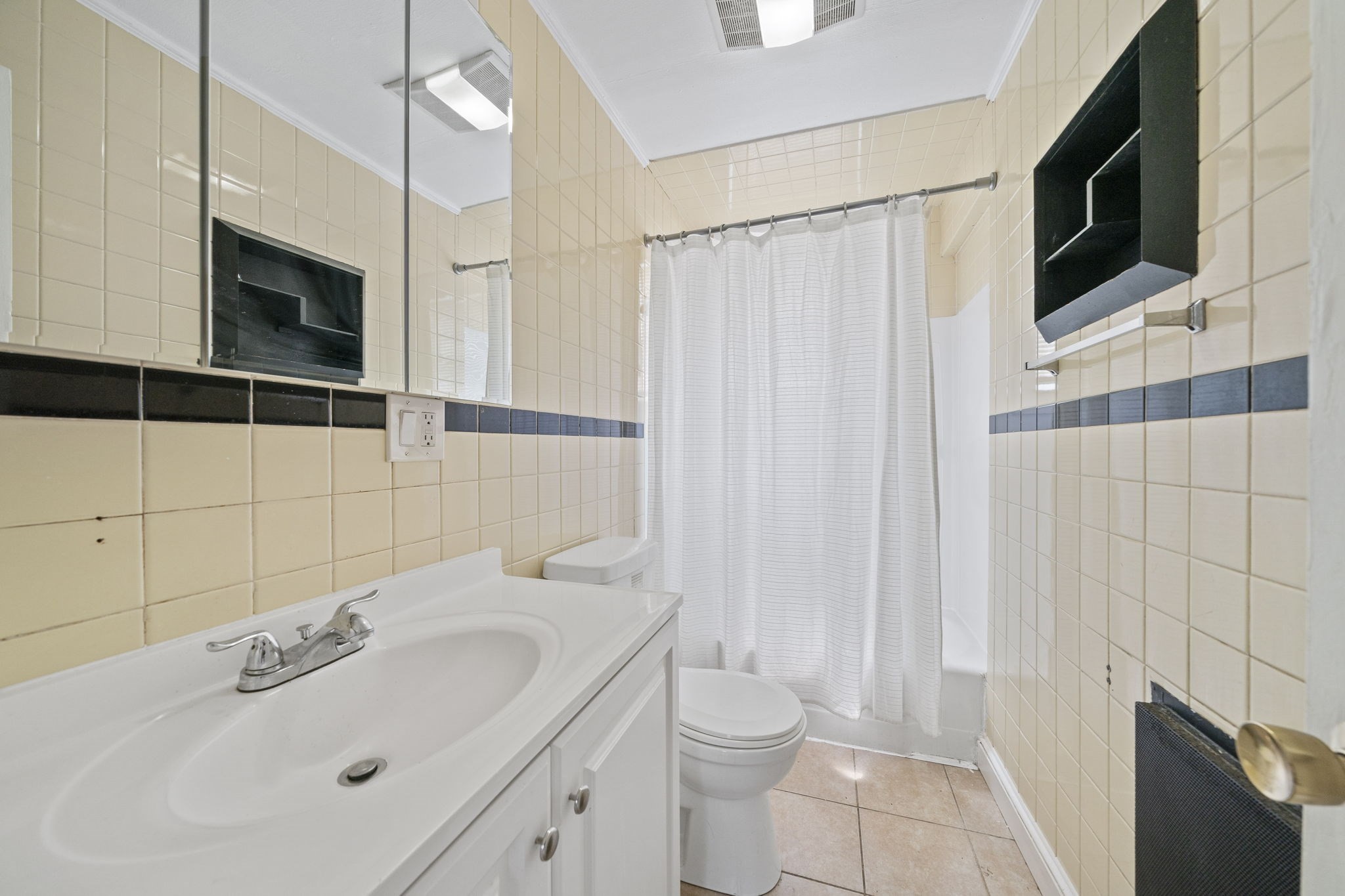 28 Federal Ave # 28