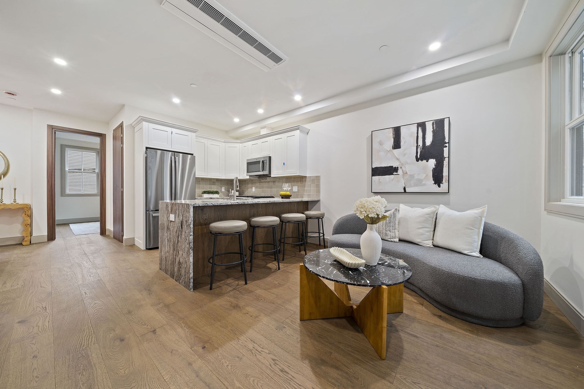 4 Haynes St # 1