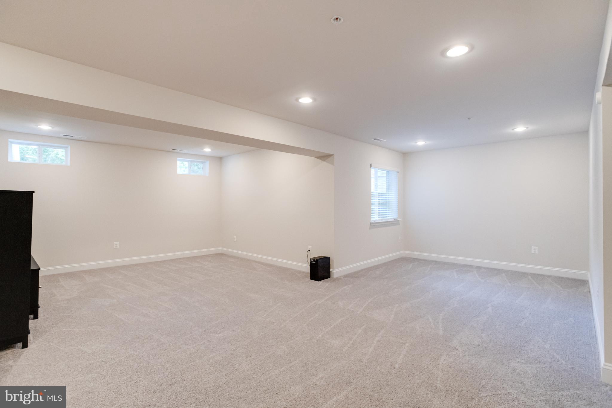 1138 FITZHUGH DRIVE