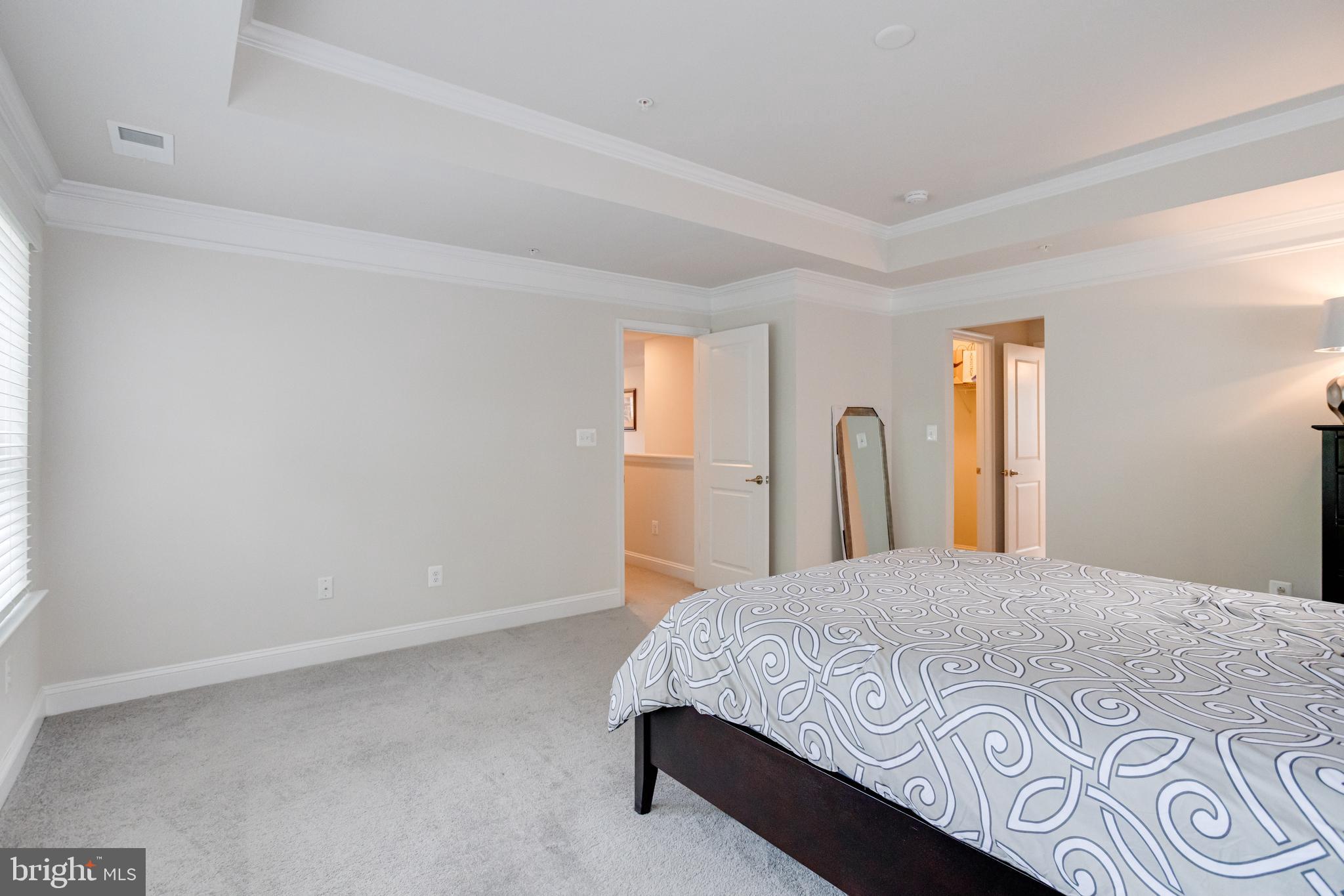 1138 FITZHUGH DRIVE