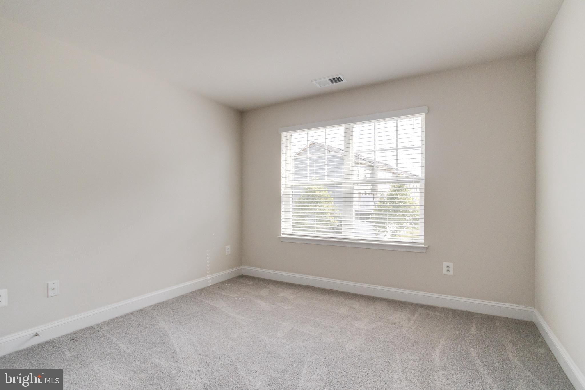 1138 FITZHUGH DRIVE