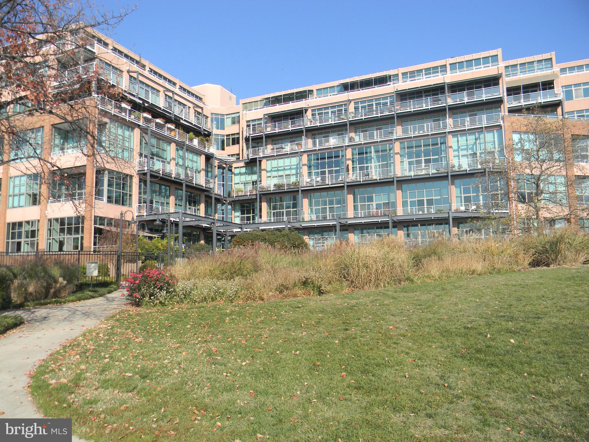 2901 BOSTON STREET 307
