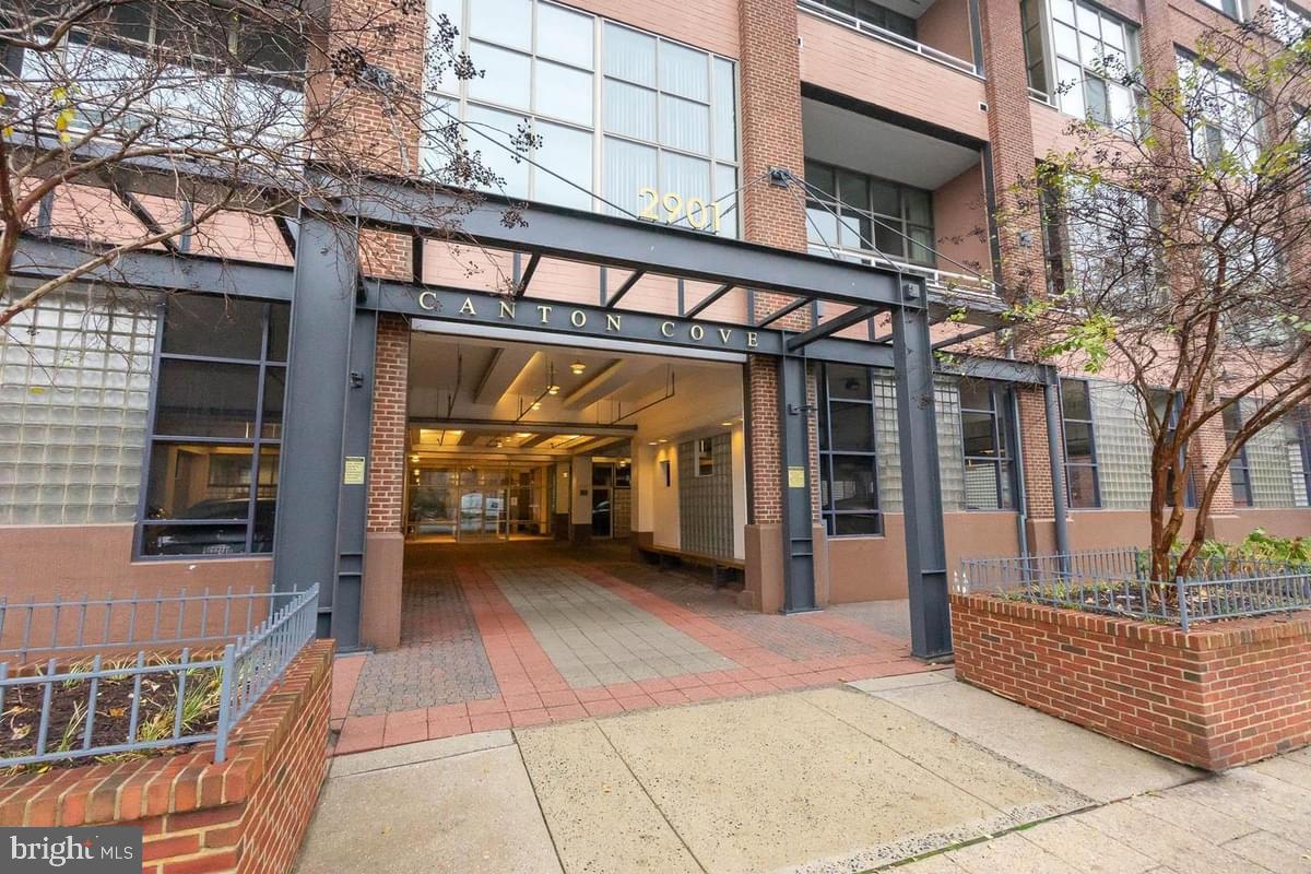 2901 BOSTON STREET 307