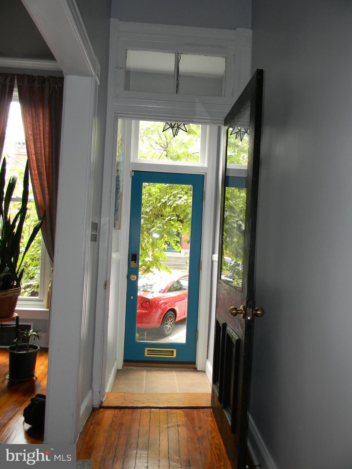 9 N COLLINGTON AVENUE