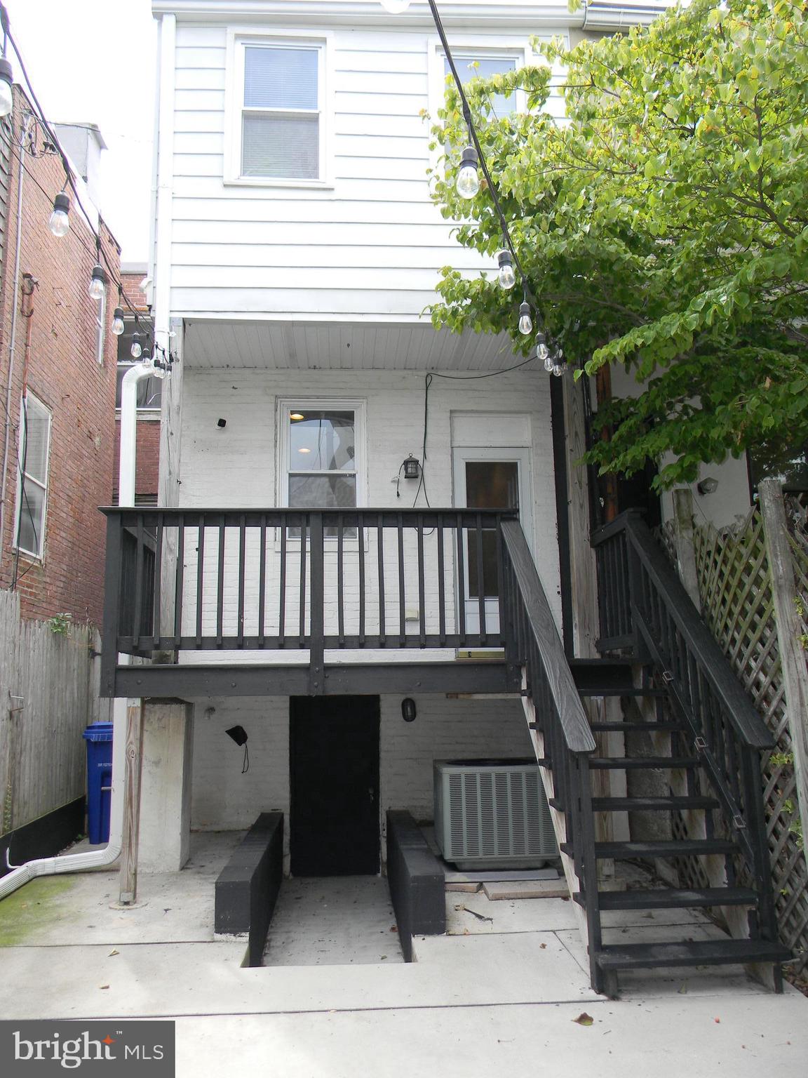 9 N COLLINGTON AVENUE