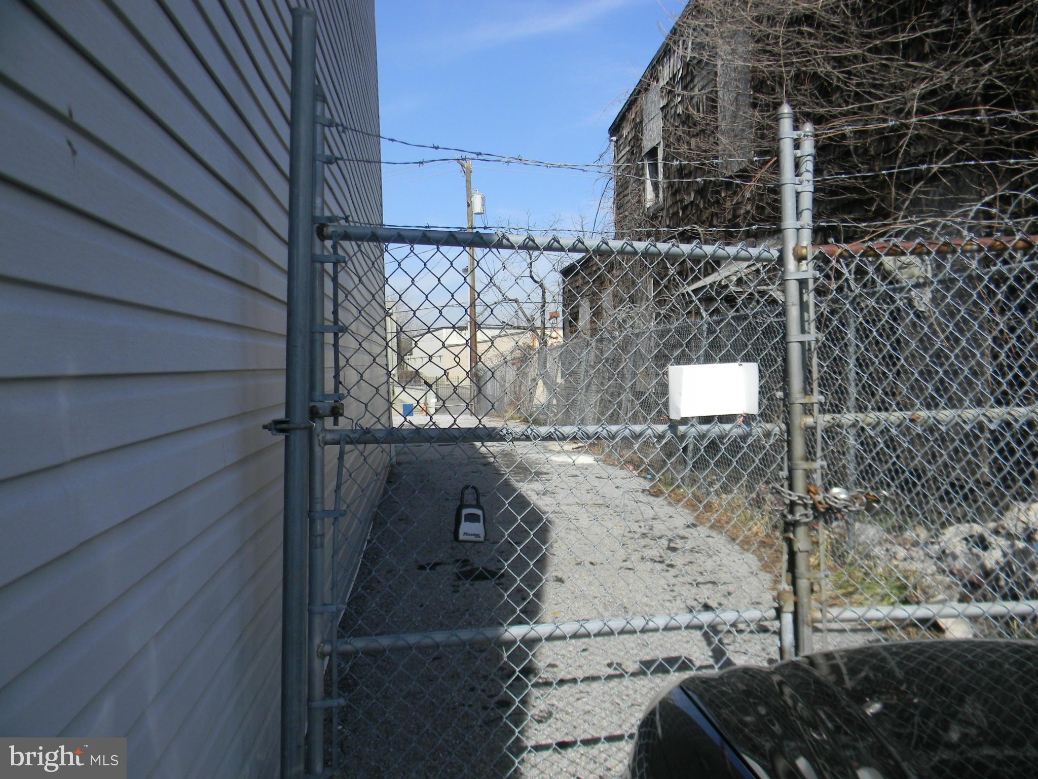 3330 FREDERICK AVENUE