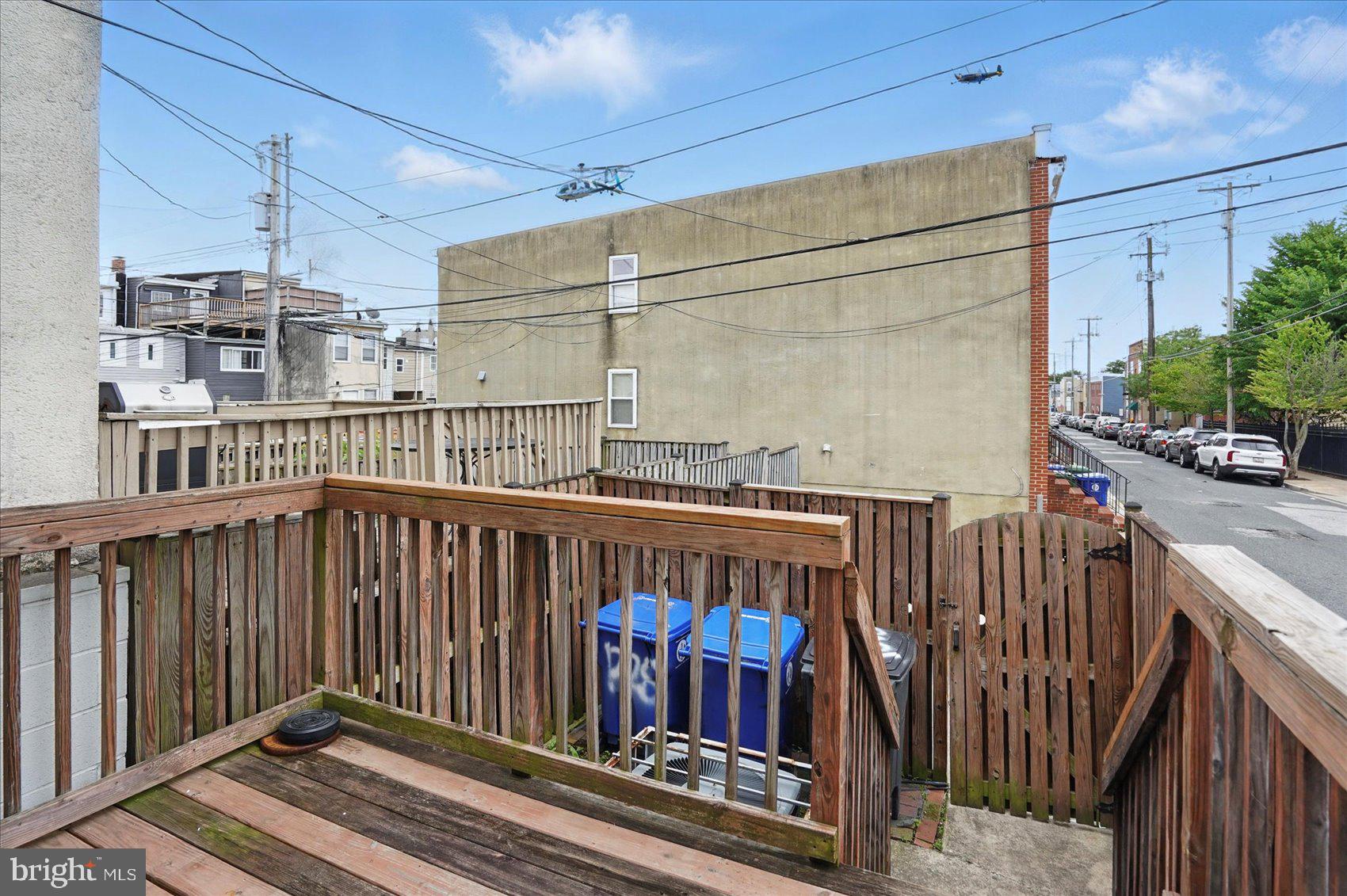 1225 W CROSS STREET
