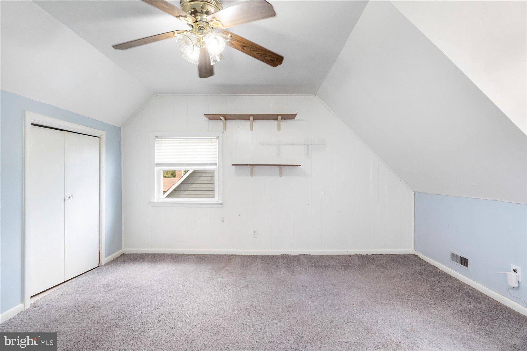 6225 CHINQUAPIN PARKWAY